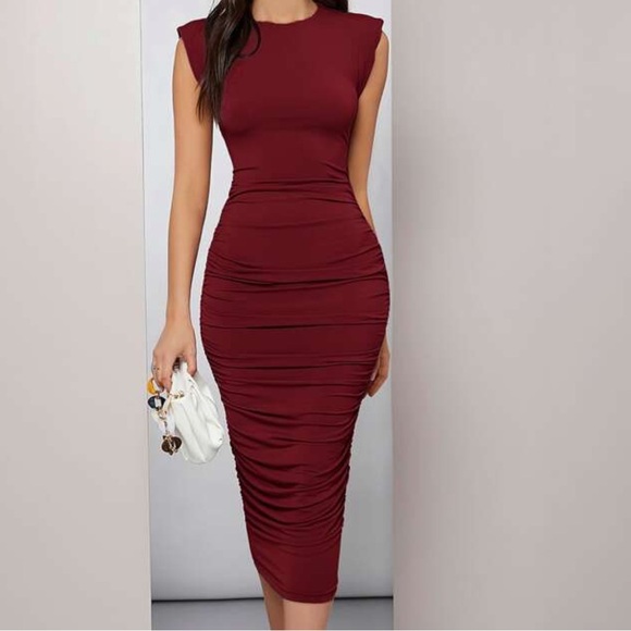 Burgundy Ruched Bodycon Shoulder Pad Dress - Picture 2 of 7